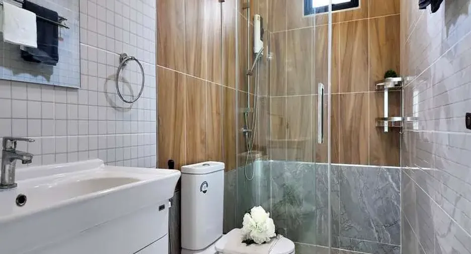 For sale 3 ベッドルーム villa in Huay Yai, Pattaya
