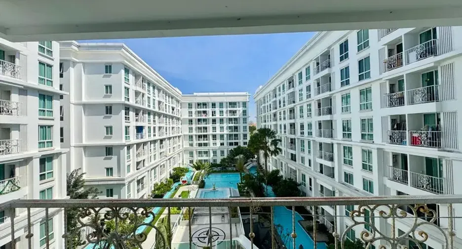 Condo en venta de 2 habitaciones en Jomtien, Pattaya