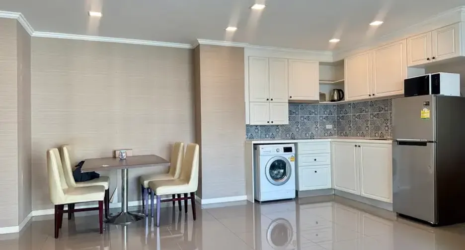 Condo en venta de 2 habitaciones en Jomtien, Pattaya