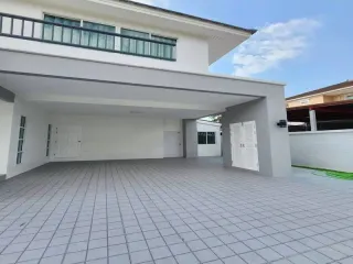 出售 4 卧室 独立屋 在 Bang Sare, 芭提雅