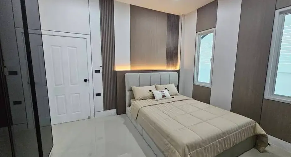 For sale 3 bedrooms villa in Huay Yai, Pattaya