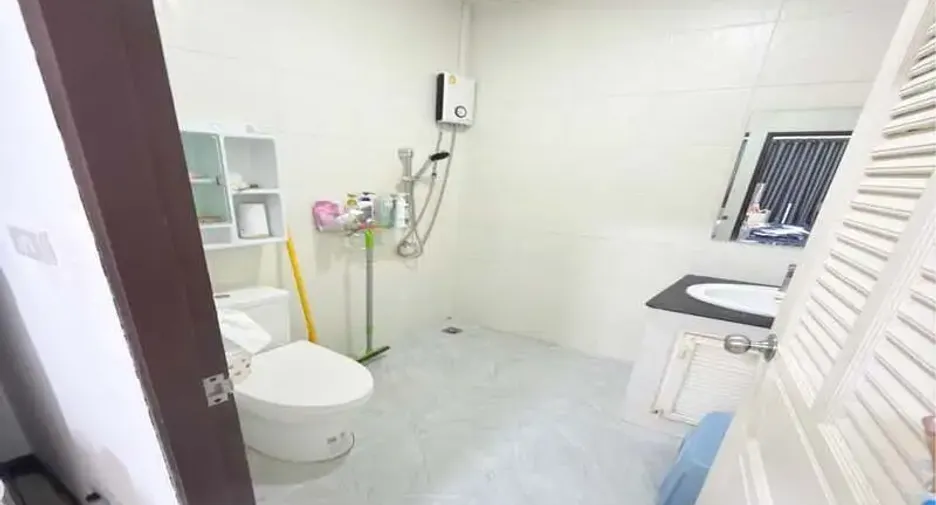 For sale 2 bedrooms villa in East Pattaya, Pattaya