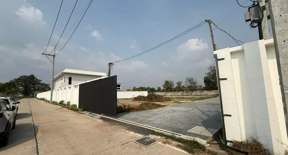 For sale 7 bedrooms villa in East Pattaya, Pattaya
