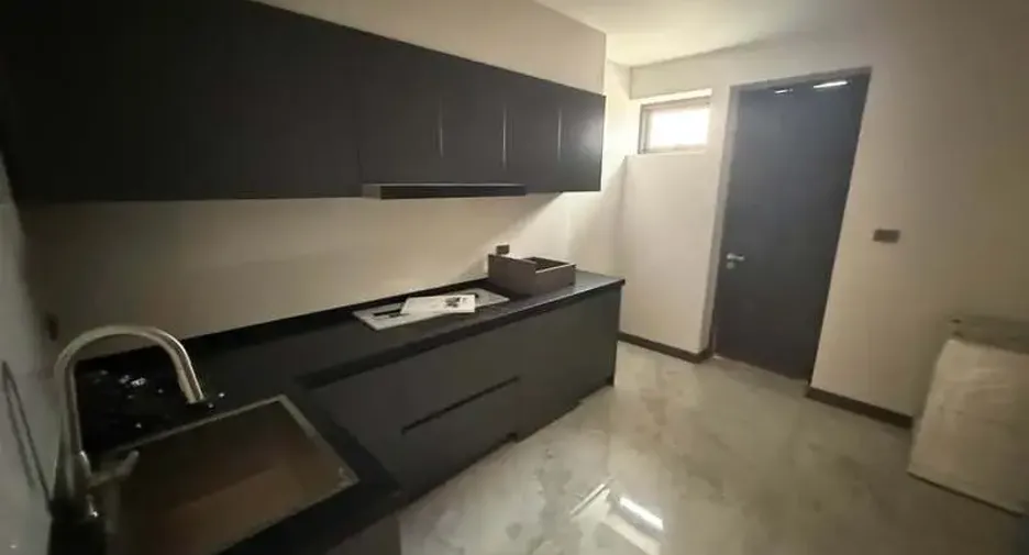 For sale 7 bedrooms villa in East Pattaya, Pattaya