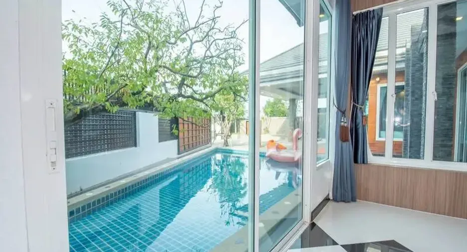 Villa zum Kauf mit 4 Zimmer in Huay Yai, Pattaya