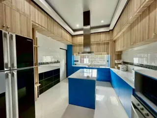 Продажа 4 спальни вилла в Банг Ламунг, Чонбури