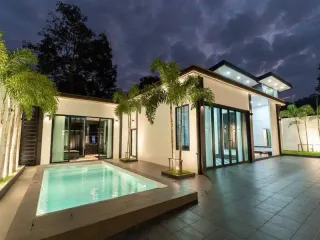 For sale 4 bedrooms villa in Bang Lamung, Chonburi