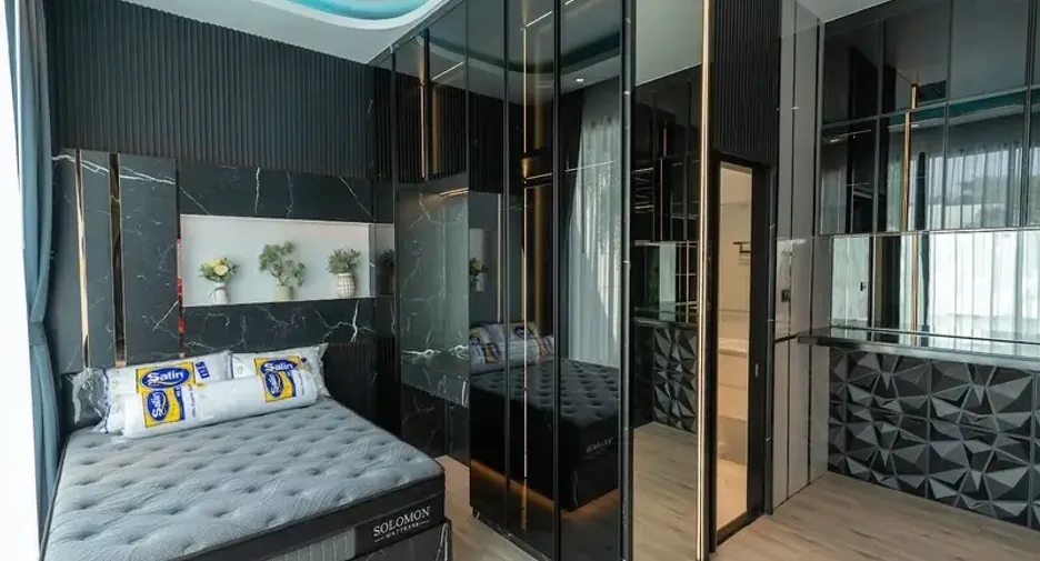 For sale 4 bedrooms villa in East Pattaya, Pattaya