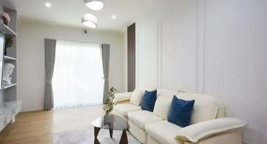 For sale 2 bedrooms townhouse in Jomtien, Pattaya