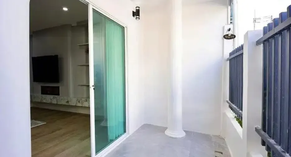 For sale 2 bedrooms townhouse in Jomtien, Pattaya