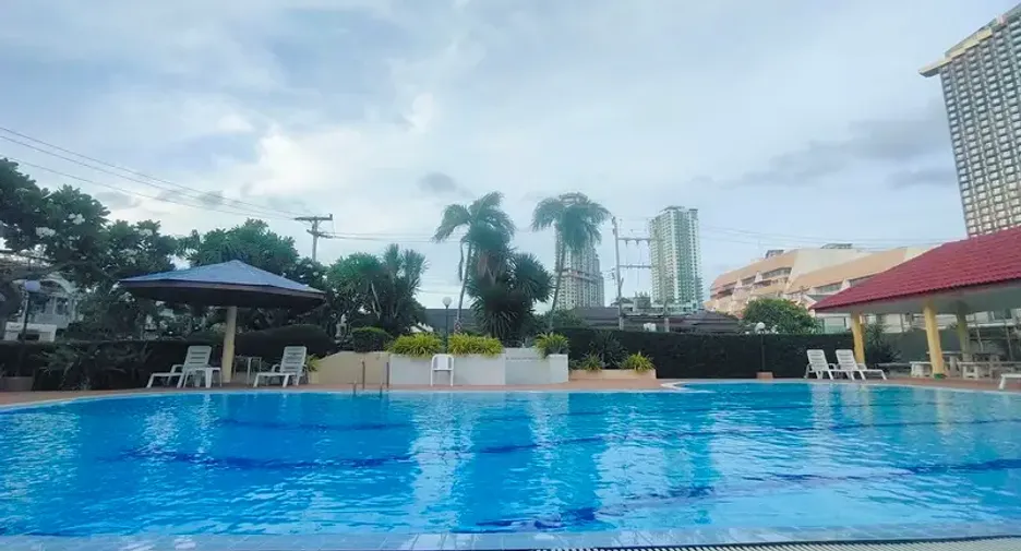 For rent studio condo in Jomtien, Pattaya
