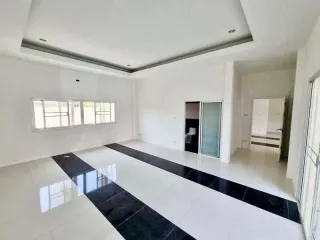 For sale 3 bedrooms villa in Bang Lamung, Chonburi