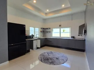 For sale 3 bedrooms villa in Bang Lamung, Chonburi
