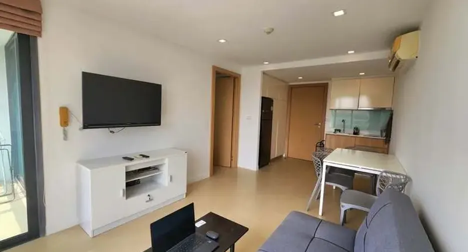 For sale 1 bed condo in Pratumnak, Pattaya