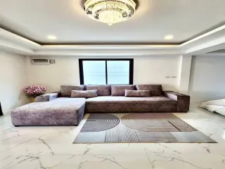 For sale 5 bedrooms villa in Bang Lamung, Chonburi