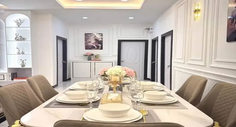 For sale 3 bedrooms villa in South Pattaya, Pattaya
