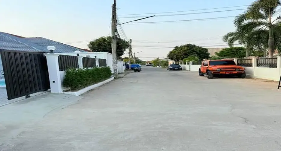 For sale 3 bedrooms villa in South Pattaya, Pattaya