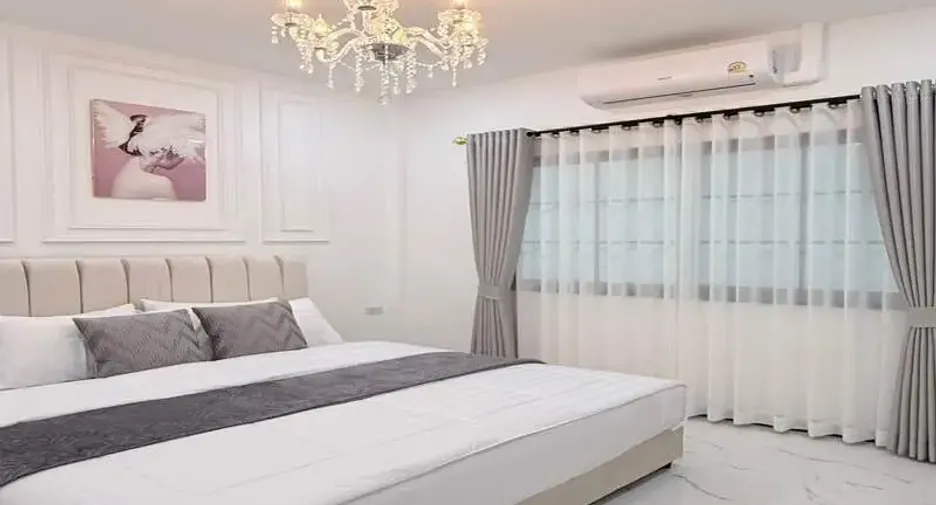 For sale 3 bedrooms villa in South Pattaya, Pattaya