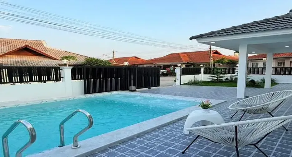For sale 3 bedrooms villa in South Pattaya, Pattaya