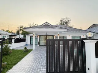 For sale 3 bedrooms villa in Bang Lamung, Chonburi