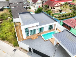 Villa en venta de 4 habitaciones en Bang Lamung, Chonburi
