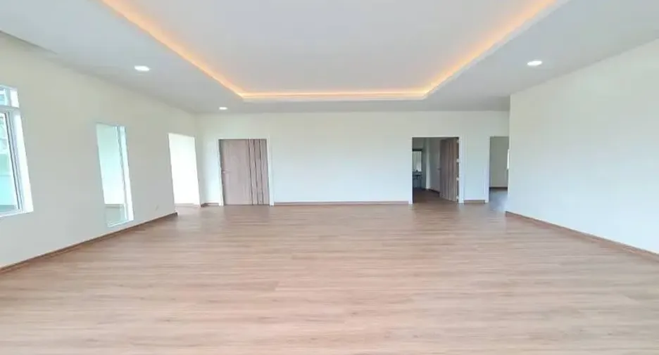 For sale 3 bedrooms villa in Sattahip, Chonburi