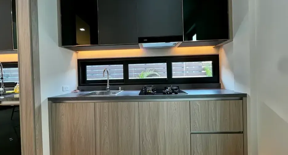 For sale 5 bedrooms villa in East Pattaya, Pattaya