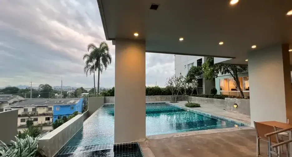 Wohnung zum Kauf mit 2 Zimmer in Bang Lamung, Chonburi