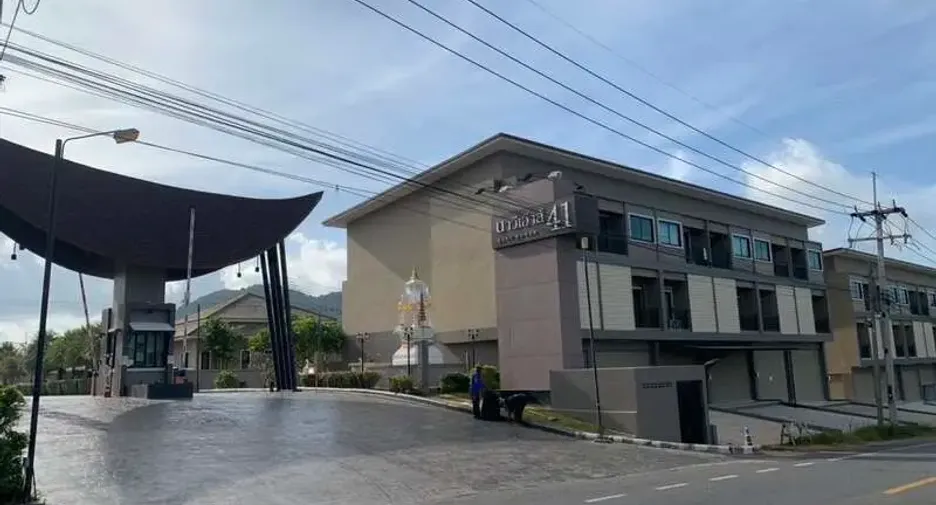 Haus zum Kauf mit 3 Zimmer in Sattahip, Chonburi