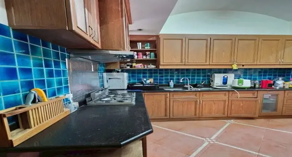 For sale 3 bedrooms villa in Jomtien, Pattaya