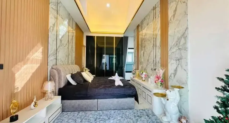 For sale 3 bedrooms villa in Bang Lamung, Chonburi