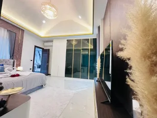 For sale 3 bedrooms villa in Bang Lamung, Chonburi