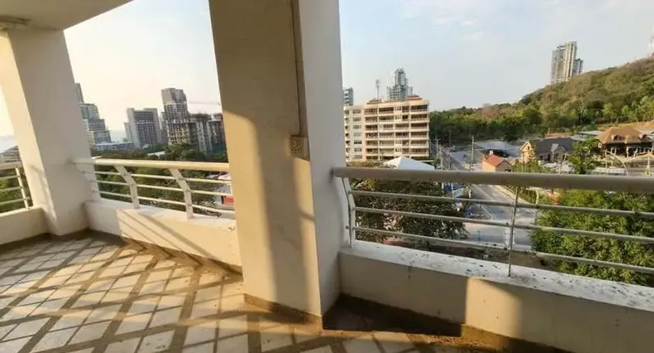 Wohnung zum Kauf mit 2 Zimmer in Pratumnak, Pattaya