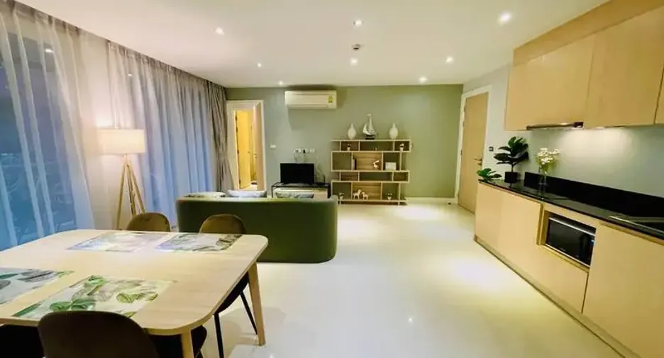 For rent 2 bedrooms condo in South Pattaya, Pattaya