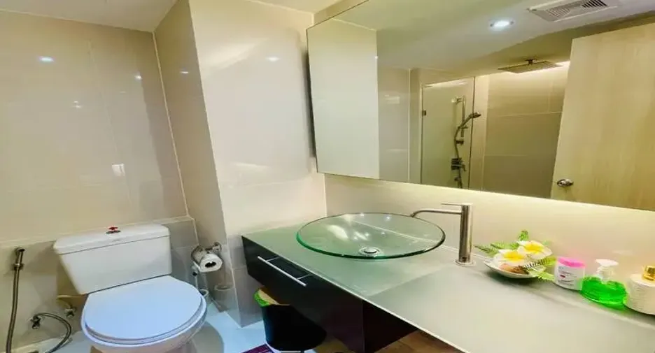 For rent 2 bedrooms condo in South Pattaya, Pattaya