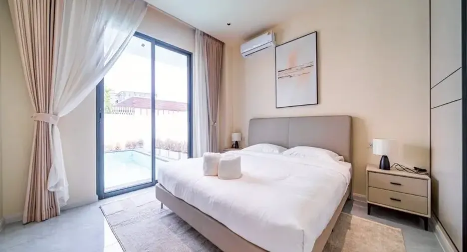 For sale 6 bedrooms villa in Bang Lamung, Chonburi