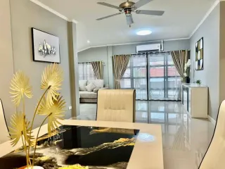 For sale 4 bedrooms villa in Bang Lamung, Chonburi