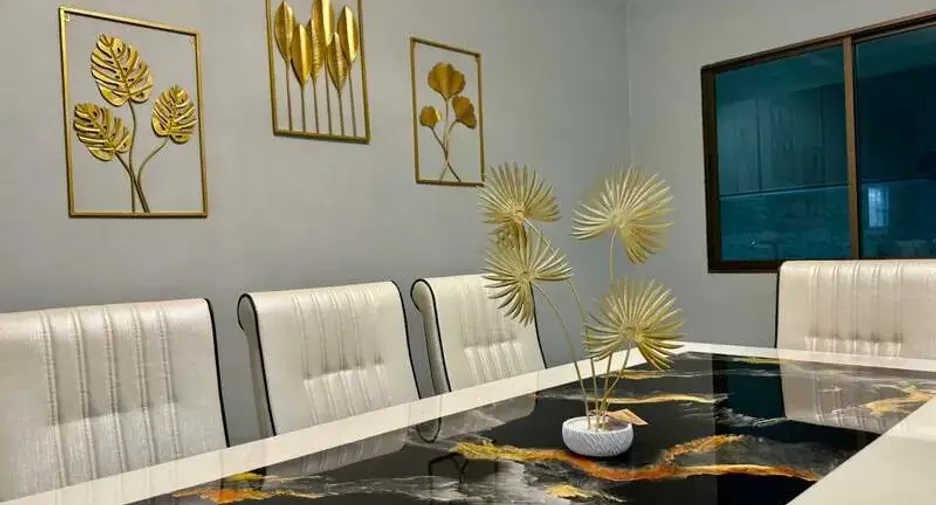 For sale 4 bedrooms villa in East Pattaya, Pattaya