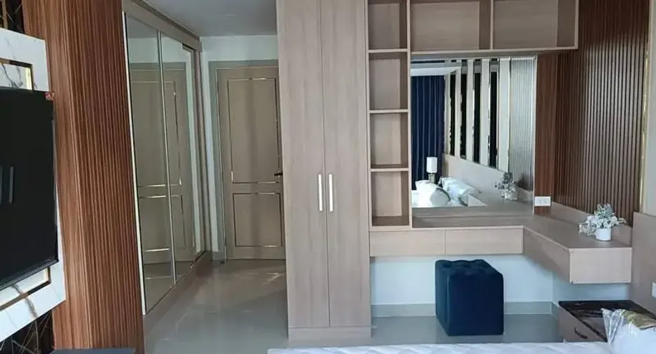 Продажа 2 спальни кондо в Йомтиен, Паттайя