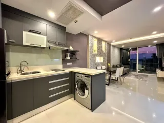 For sale 2 bedrooms condo in Bang Lamung, Chonburi