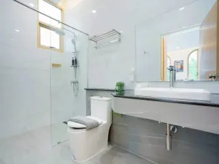 出售 5 卧室 别墅 在 Bang Lamung, Chon Buri