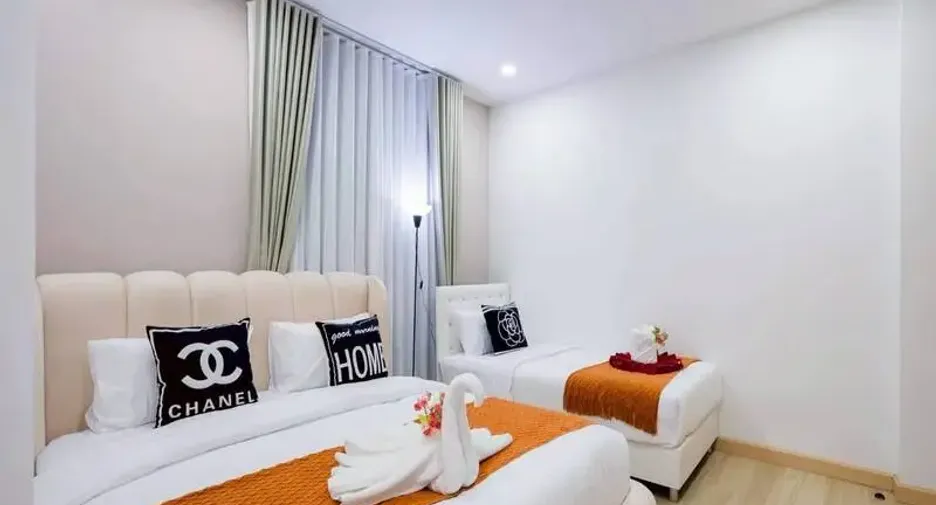 For sale 5 bedrooms villa in Jomtien, Pattaya
