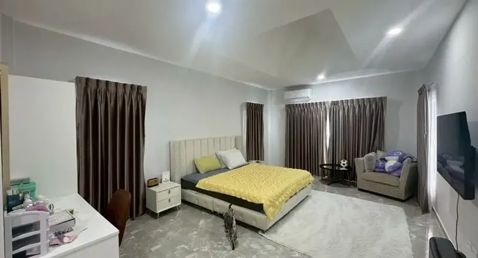 For sale 4 ベッドルーム villa in East Pattaya, Pattaya