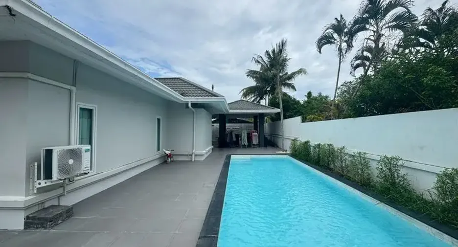For sale 4 ベッドルーム villa in East Pattaya, Pattaya