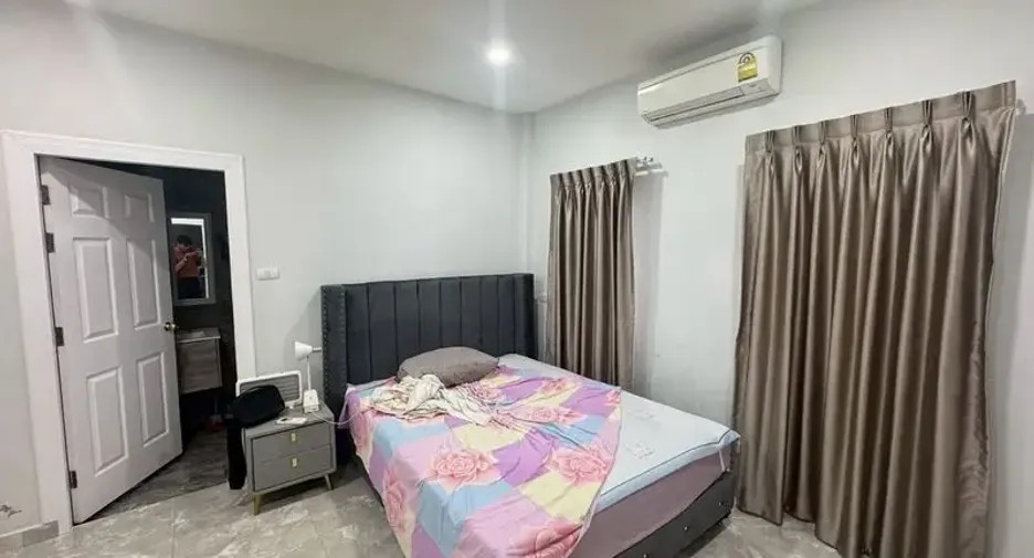 For sale 4 ベッドルーム villa in East Pattaya, Pattaya