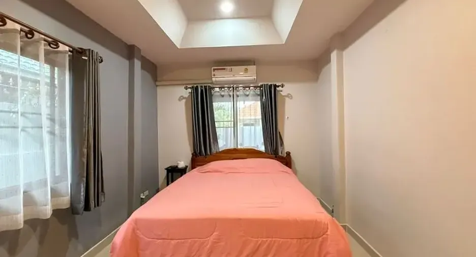 For sale 3 bedrooms villa in Jomtien, Pattaya