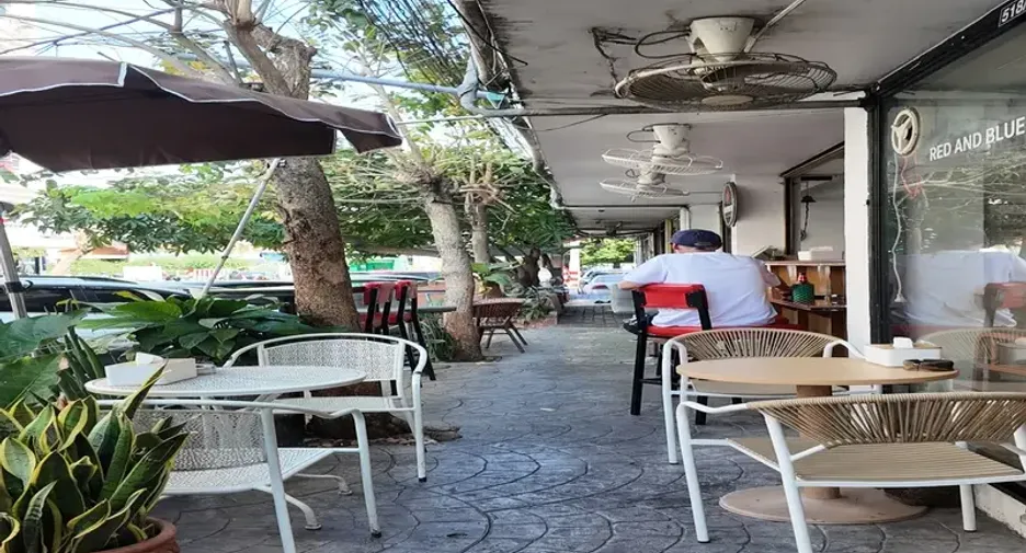 For sale 1 bed retail Space in South Pattaya, Pattaya