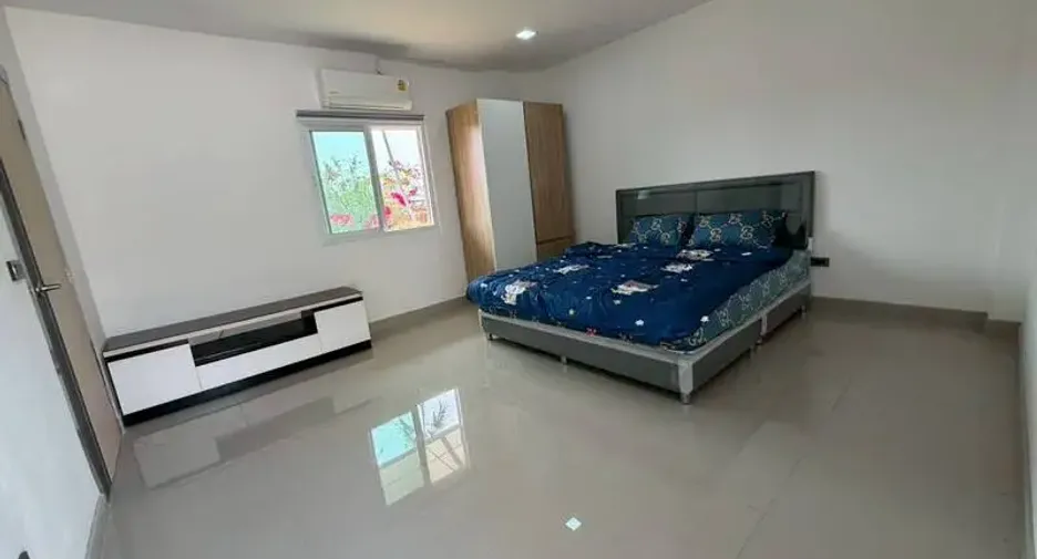 For sale 6 bedrooms villa in Bang Lamung, Chonburi