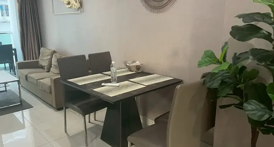 For rent 2 bedrooms condo in Pratumnak, Pattaya