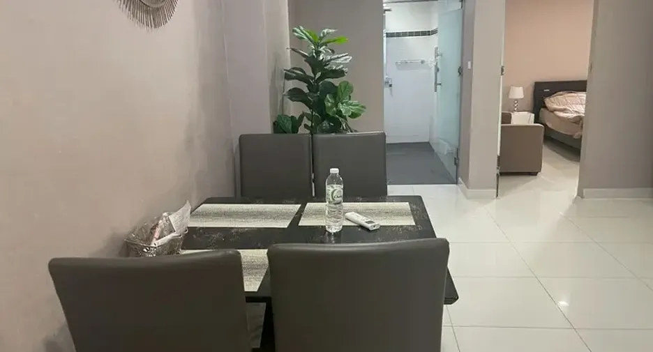 For rent 2 bedrooms condo in Pratumnak, Pattaya
